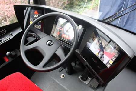Interiér elektrobusu Škoda Perun