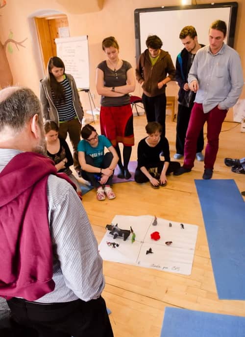 Študenti Sokratovho inštitútu počas workshopu v Zaježovej. Zdroj: sokratovinstitut.sk