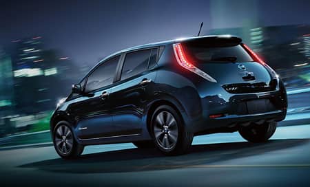 Elektromobil Denza alebo Nissan Leaf